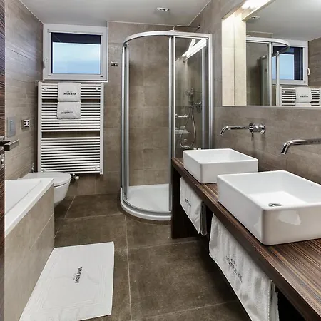 Morava Hotell Otrokovice