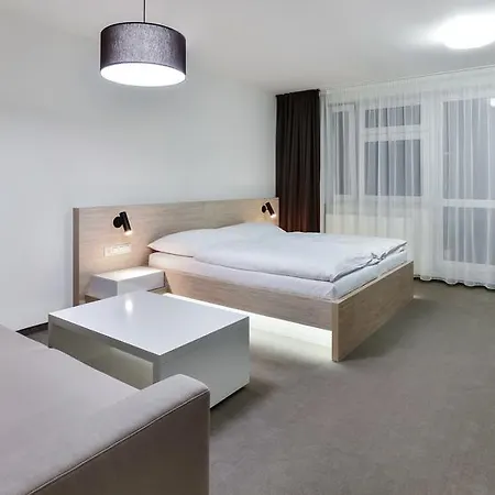 Hotel Morava Otrokovice